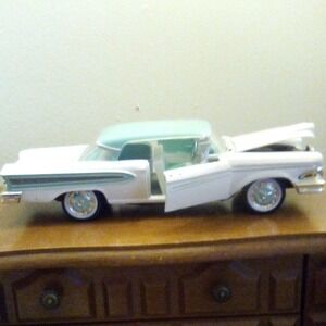 1958 Ford Edsel Citation Diecast Model Car White & Mint Green 1/32 Scale Diecast